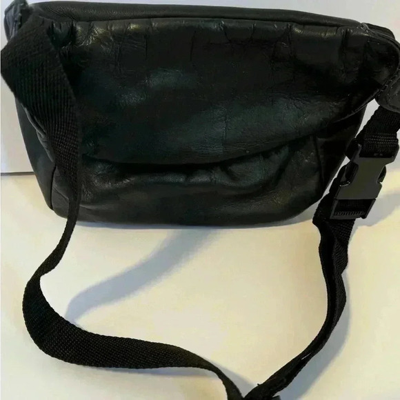 Boulder Ridge Leather belt bag - Picture 4 of 9